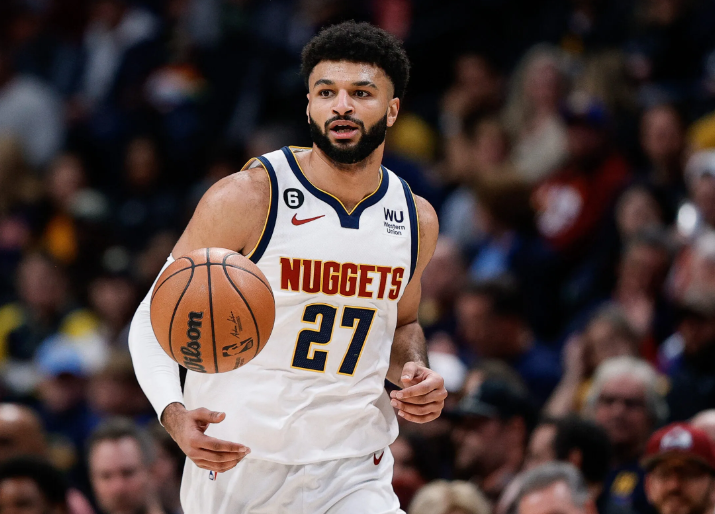 Jamal Murray forfait pour la Coupe du monde de basket-ball masculin en raison d'une blessure : un nouveau défi dans la préparation de l'équipe canadienne