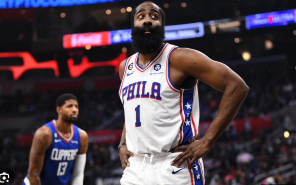 James Harden rejoint les Los Angeles Clippers dans le cadre du Super Four avec Kawhi Leonard, Paul George et Russell Westbrook